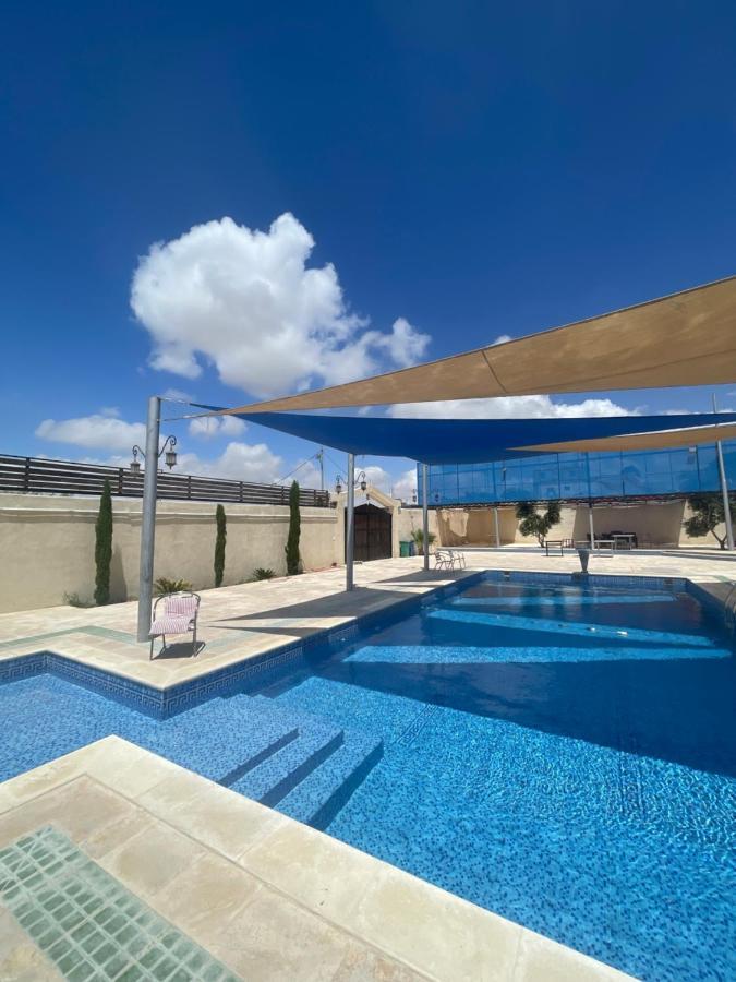 Heritage Inn Al-Qasr Bagian luar foto